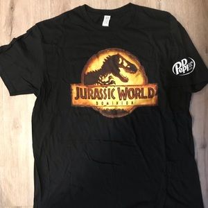 Jurassic World Dominion T-Shirt Size Large - New